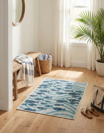 Blue Easy-Clean Coastal Indoor / Outdoor Rug
