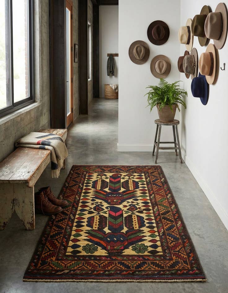 Detail image of 2' 6 x 4' 6  Hand Knotted Sumak Wool Rug