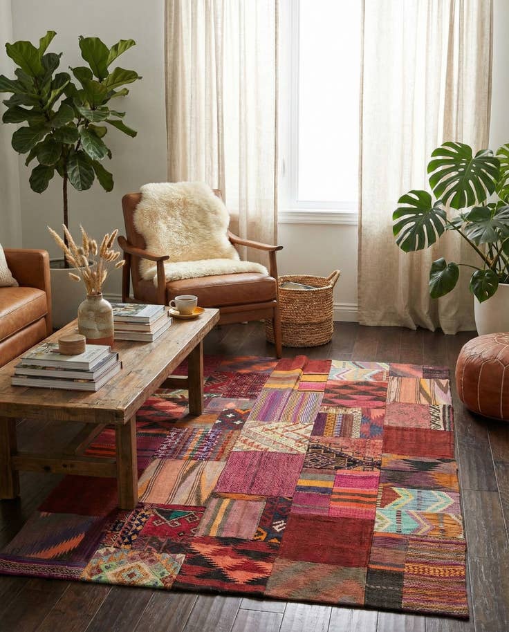 Detail image of 4' 10 x 6' 5 Hand Woven Kilim Patchwork Wool Rug