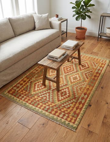 4' 3 x 5' 9 Hand Woven Kilim Waziri Wool Rug