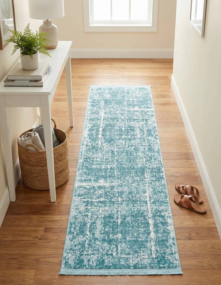 Detail image of 2' 7 x 8' Uptown Lexington Avenue Runner Rug