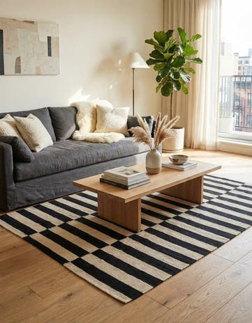 4' 3 x 5' 8 Hand Woven Kilim Modern Wool Rug