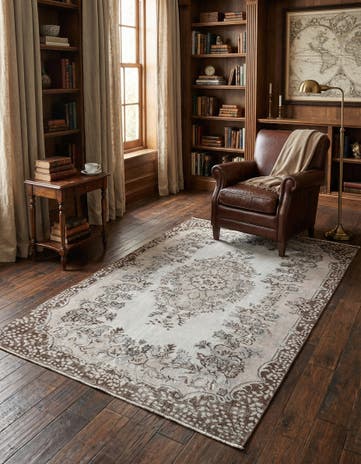 5' 8 x 9' 2 Ultra Vintage Wool Rug