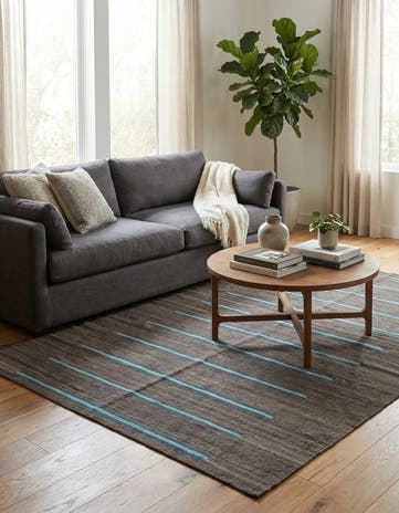 4' 2 x 6' Hand Woven Kilim Modern Wool Rug