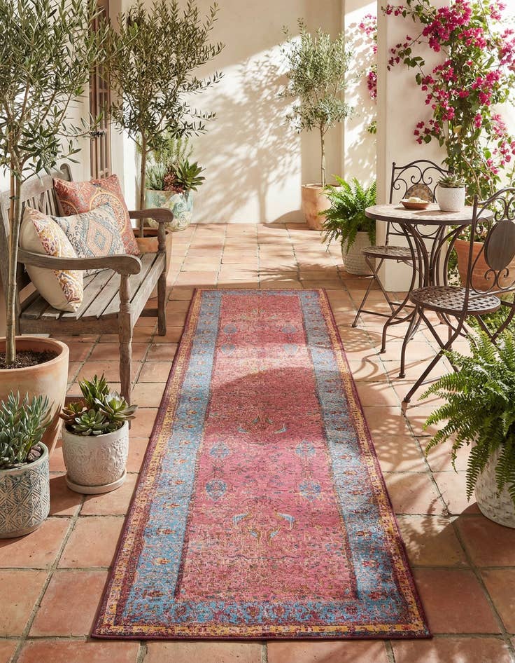 Detail image of 2' 7 x 12'  Washable Traditional Indoor / Outdoor Runner Rug