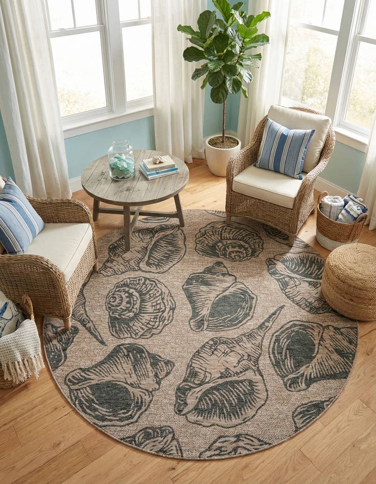 Detail image of 7' 10 x 7' 10  Washable Coastal Indoor / Outdoor Round Rug