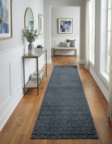 Jill Zarin 2' 7 x 14' Uptown Park Avenue Runner Rug