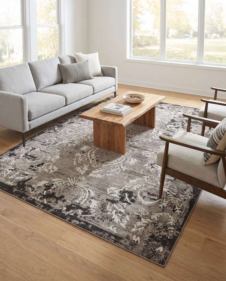 8' x 10' Easy-Clean Botanical Indoor / Outdoor Rug