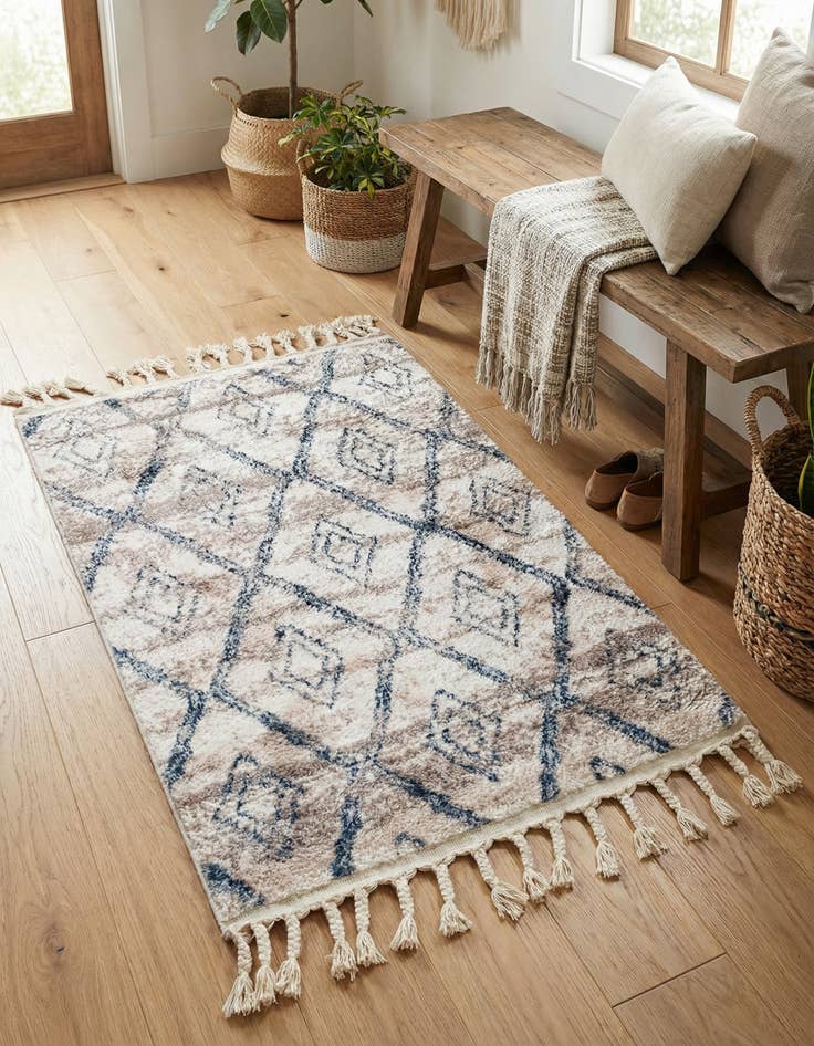 Detail image of 2' 4 x 3' 3 Atlas Rug