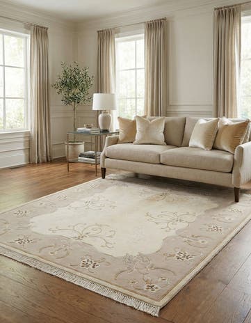 5' 1 x 6' 5 Hand Knotted Darya Wool Rug