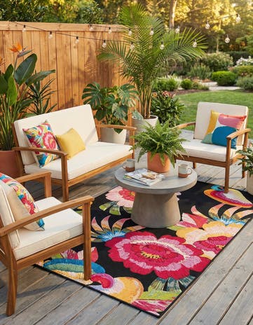 Easy-Clean Botanical Indoor / Outdoor Rug