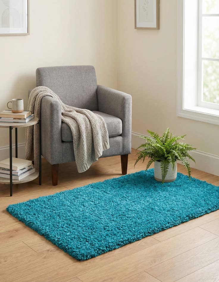 Detail image of  2' x 3' Solid Shag Rug