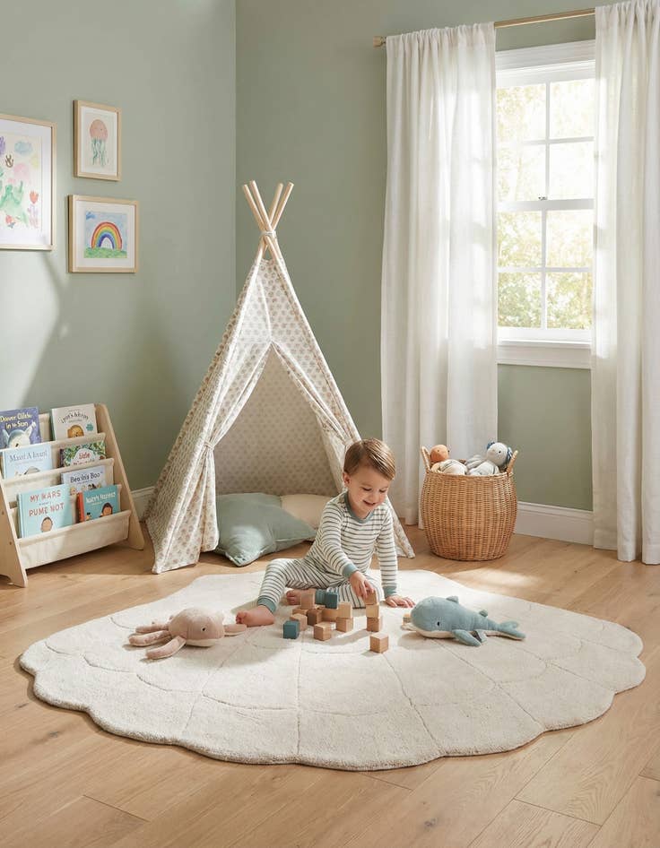 Detail image of 5' 1 x 6' 4 Playtime Kids Wool Freeform Rug