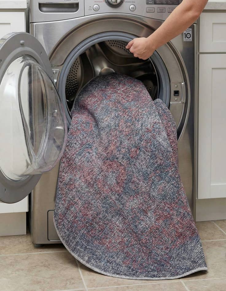 Detail image of 4' x 4'  Washable Sisu Round Rug