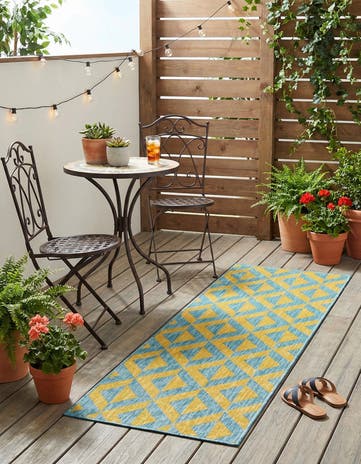 2' x 6' Easy-Clean Jill Zarin Napa Indoor / Outdoor Runner Rug