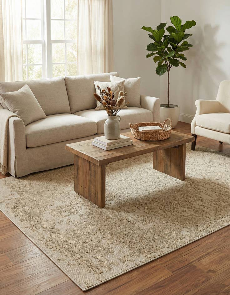 Detail image of 5' 3 x 8'  Washable Traditional Indoor / Outdoor Rug