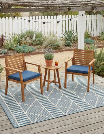 4' x 6' Easy-Clean Lattice Indoor / Outdoor Rug