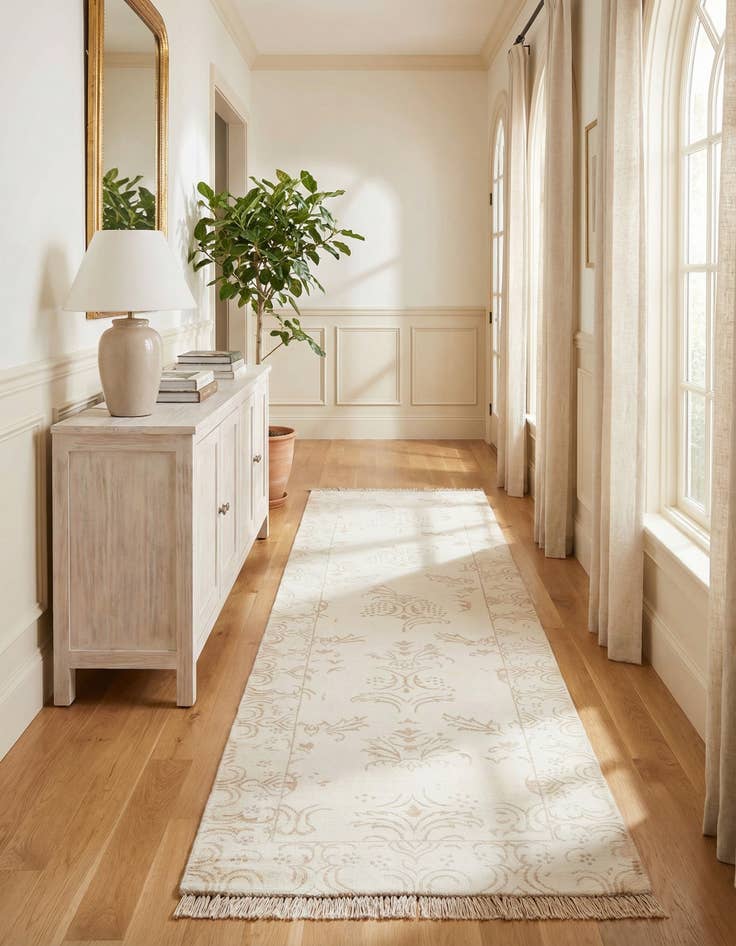 Detail image of 2' 8 x 9' 11  Hand Knotted Darya Wool Runner Rug