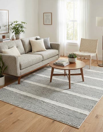 4' 5 x 6' Sabrina Soto Casa Madrid Rug