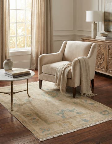 4' x 6' Hand Knotted Oushak Wool Rug