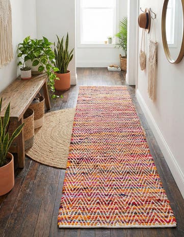 2' 7 x 10' Hand Woven Chindi Chevron Runner Rug