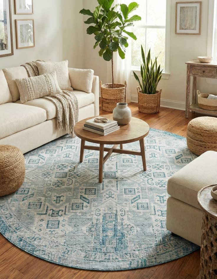 Detail image of 10' x 10' Easy-Clean Aztec Indoor / Outdoor Round Rug