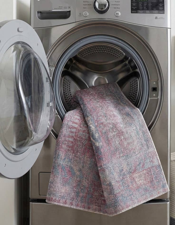 Detail image of  6' x 9'  Washable Sisu Rug