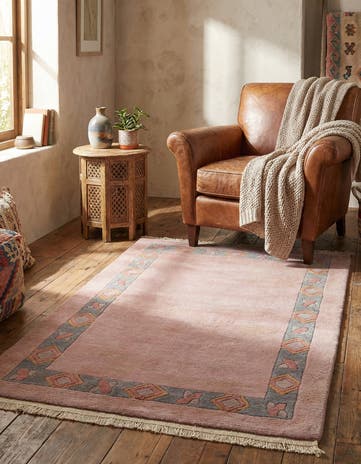 2' 7 x 4' 7 Hand Knotted Tibet Wool Rug