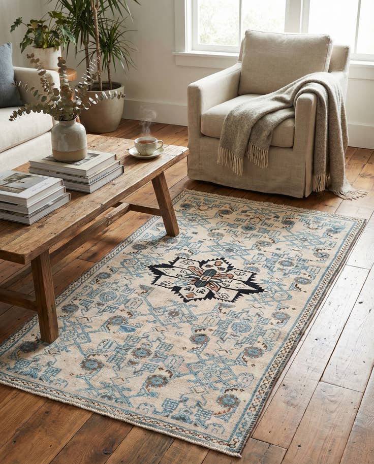 Detail image of 3' 2 x 5' 8 Hand Knotted Ultra Vintage Persian Wool Rug