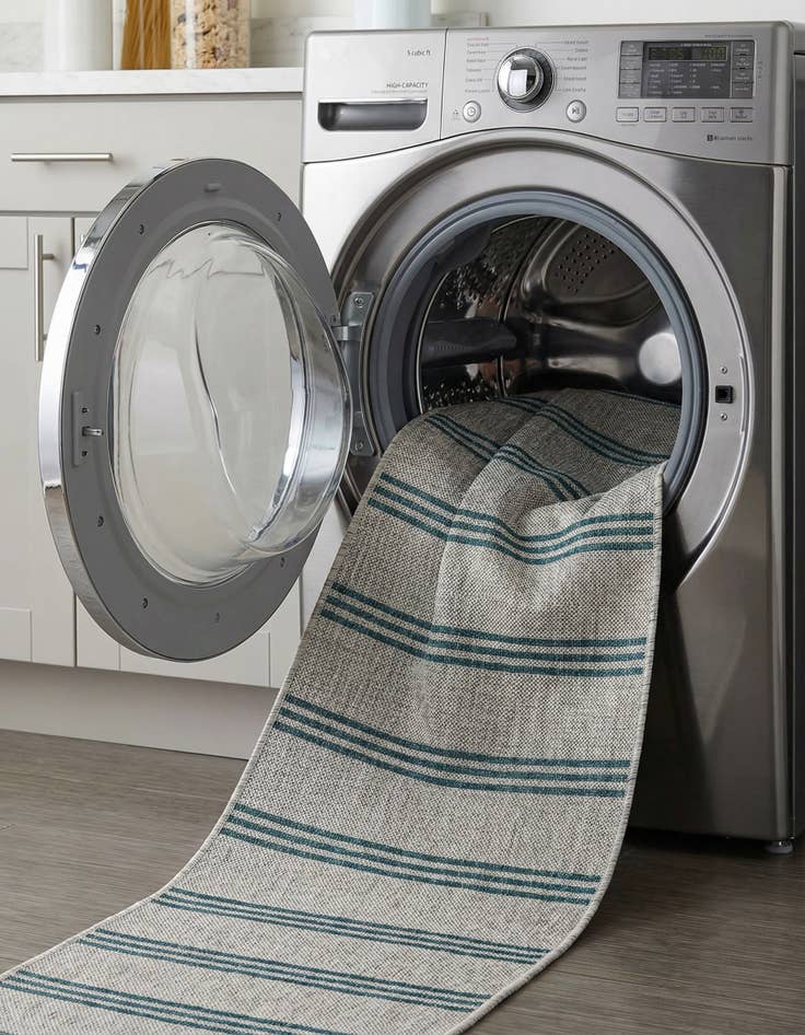 Detail image of 2' x 6'  Washable Jill Zarin Anguilla Indoor / Outdoor Runner Rug