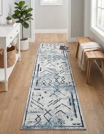 2' x 8' Kamala Washable Runner Rug