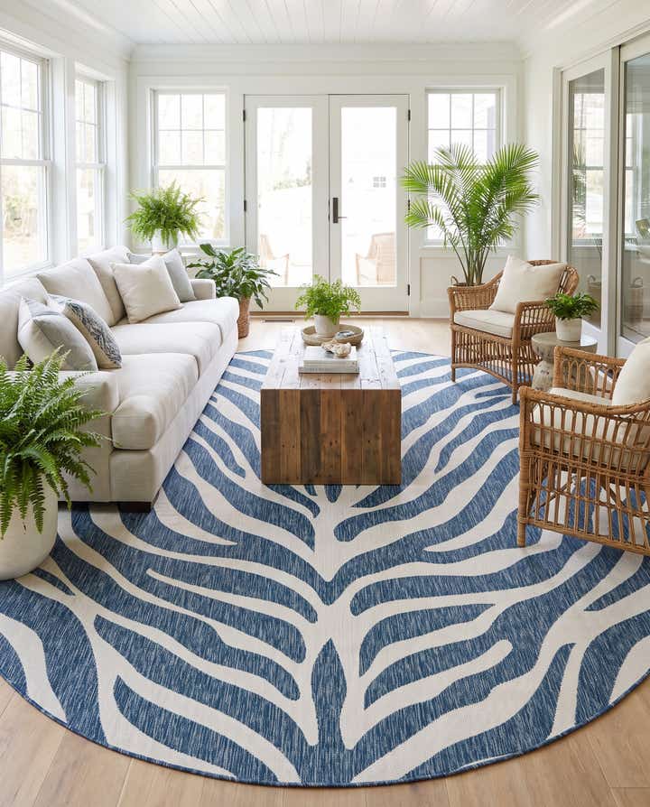 10' x 10' Easy-Clean Safari Indoor / Outdoor Round Rug