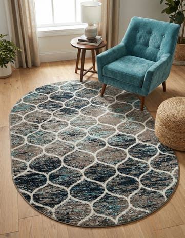 5' 3 x 8' Lattice Frieze Oval Rug