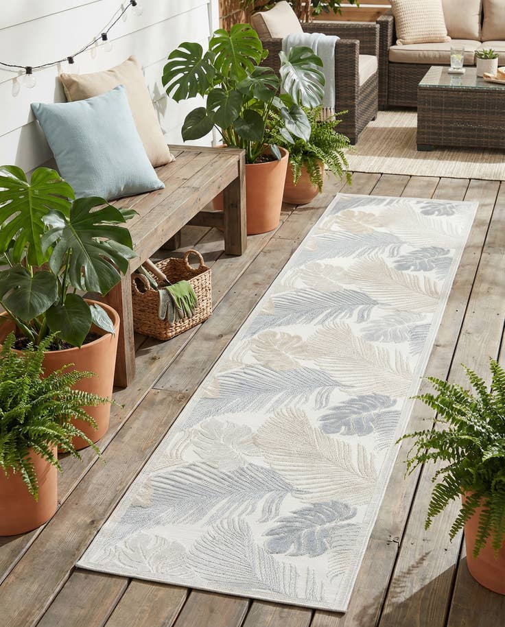 Detail image of 2' 7 x 12' Easy-Clean Botanical Indoor / Outdoor Runner Rug