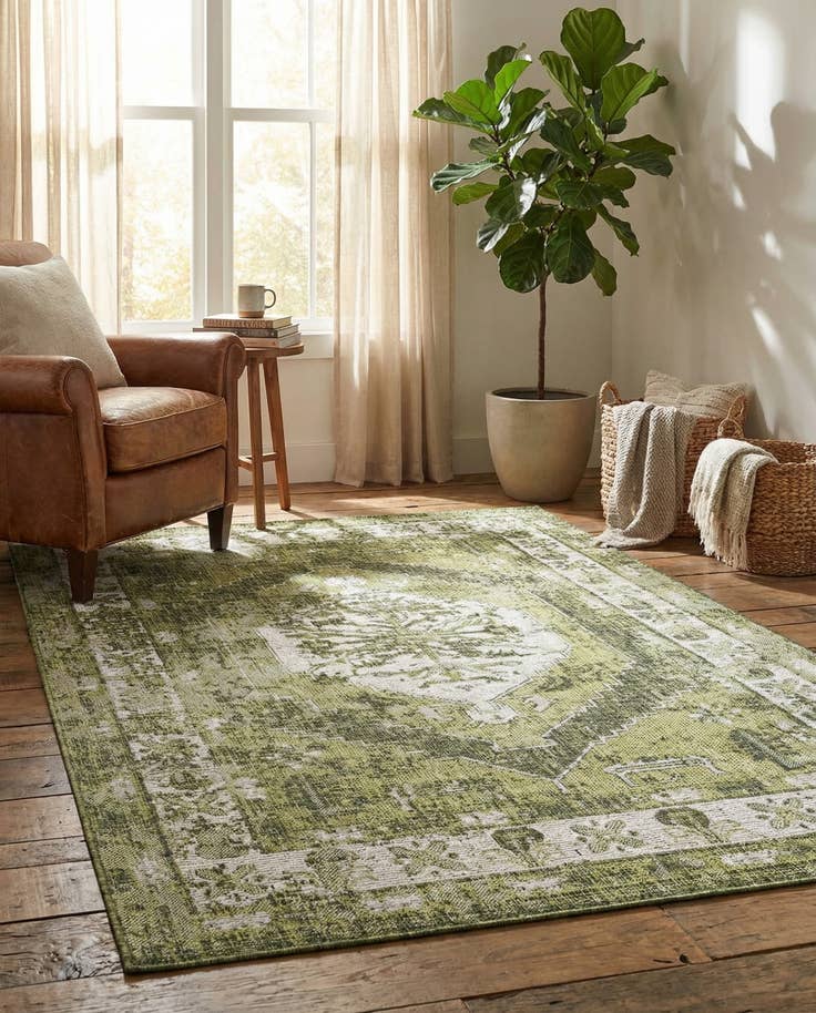 Detail image of 5' 3 x 8' Easy-Clean Traditional Indoor / Outdoor Rug
