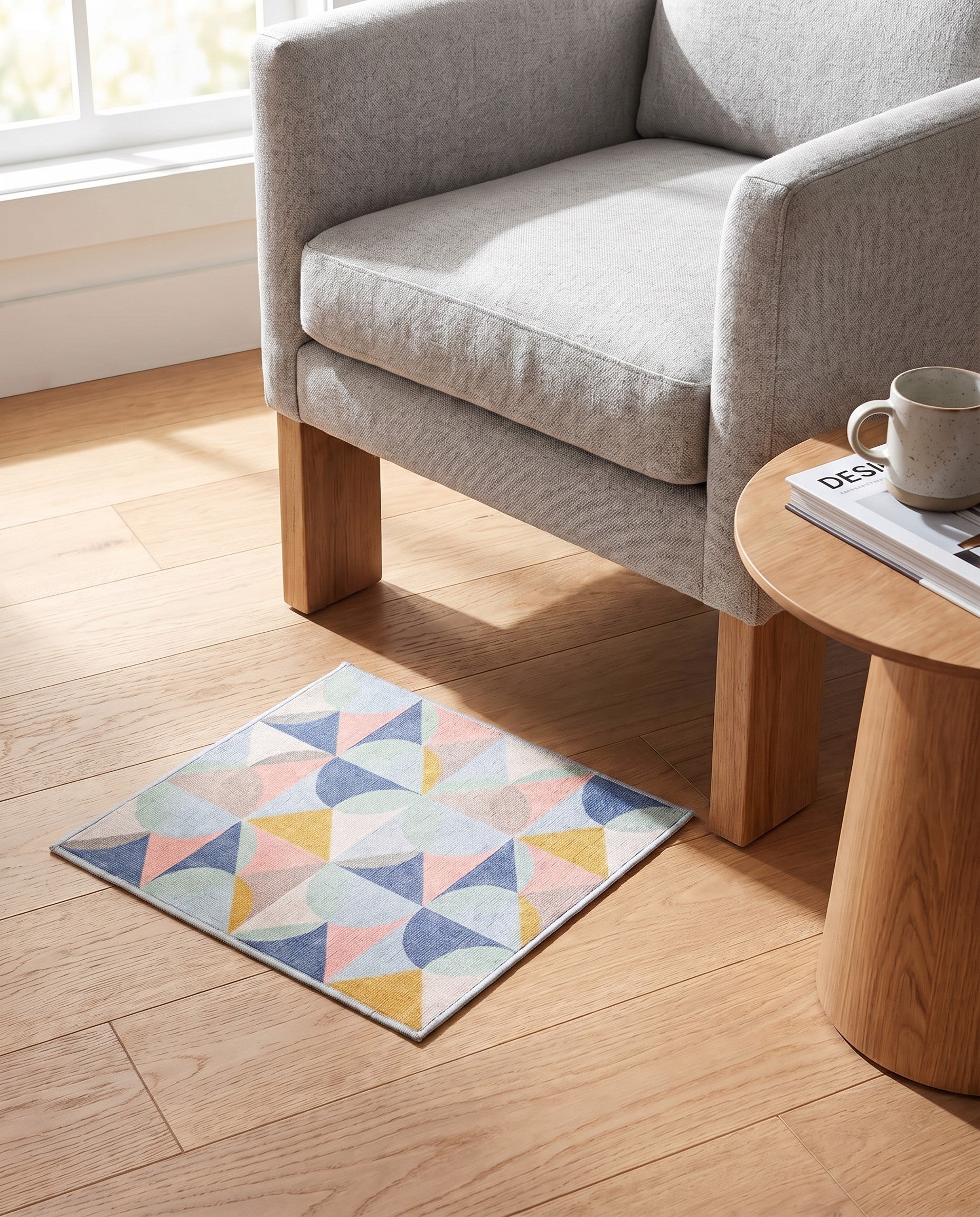 1' 4 x 1' 4 Lotus Sample Rug