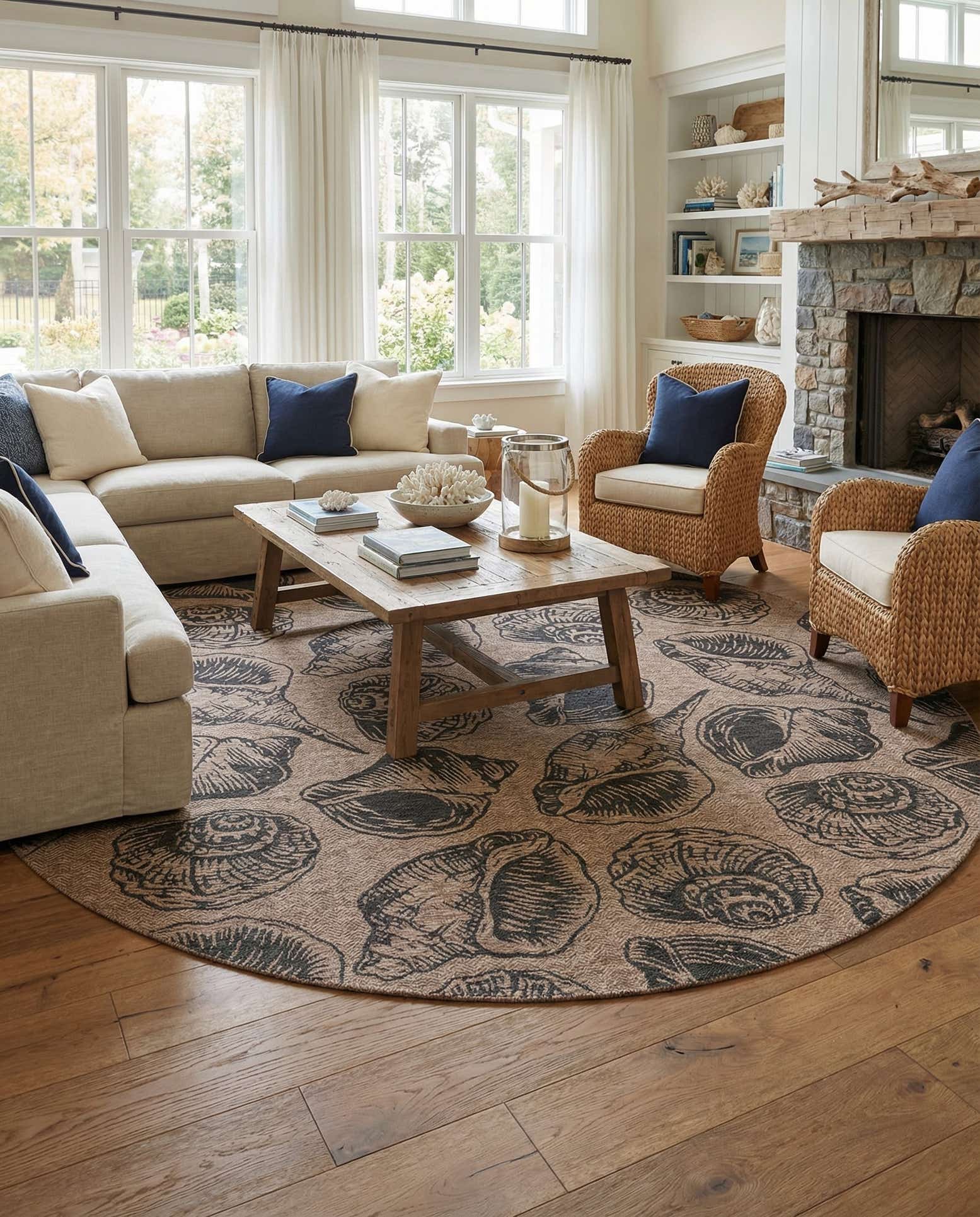 13' x 13' Easy-Clean Coastal Indoor / Outdoor Round Rug