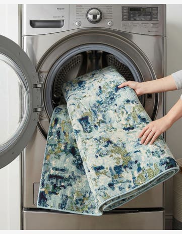 Light Blue Washable Theia Rug