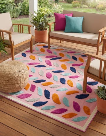 7' 10 x 7' 10 Easy-Clean Aruba Indoor / Outdoor Square Rug