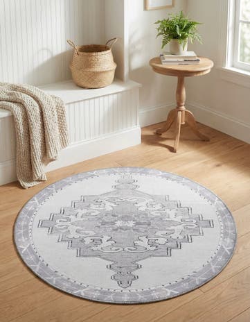 3' 6 x 3' 6 Washable Timeless Round Rug