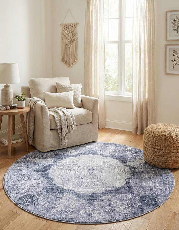 Detail image of  4' x 4'  Washable Yara Round Rug