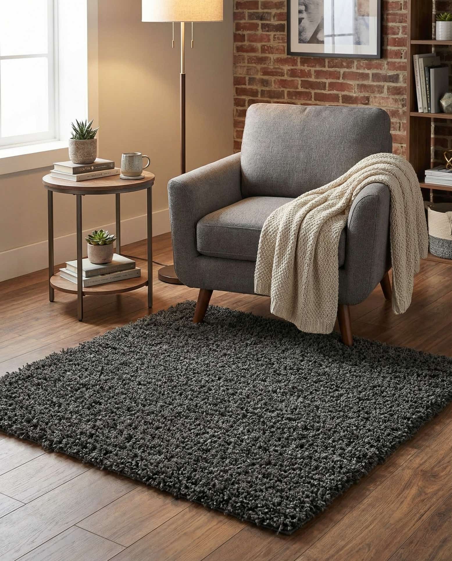 3' x 3' Solid Shag Square Rug