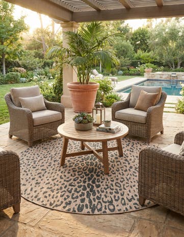 10' x 10' Easy-Clean Safari Indoor / Outdoor Round Rug