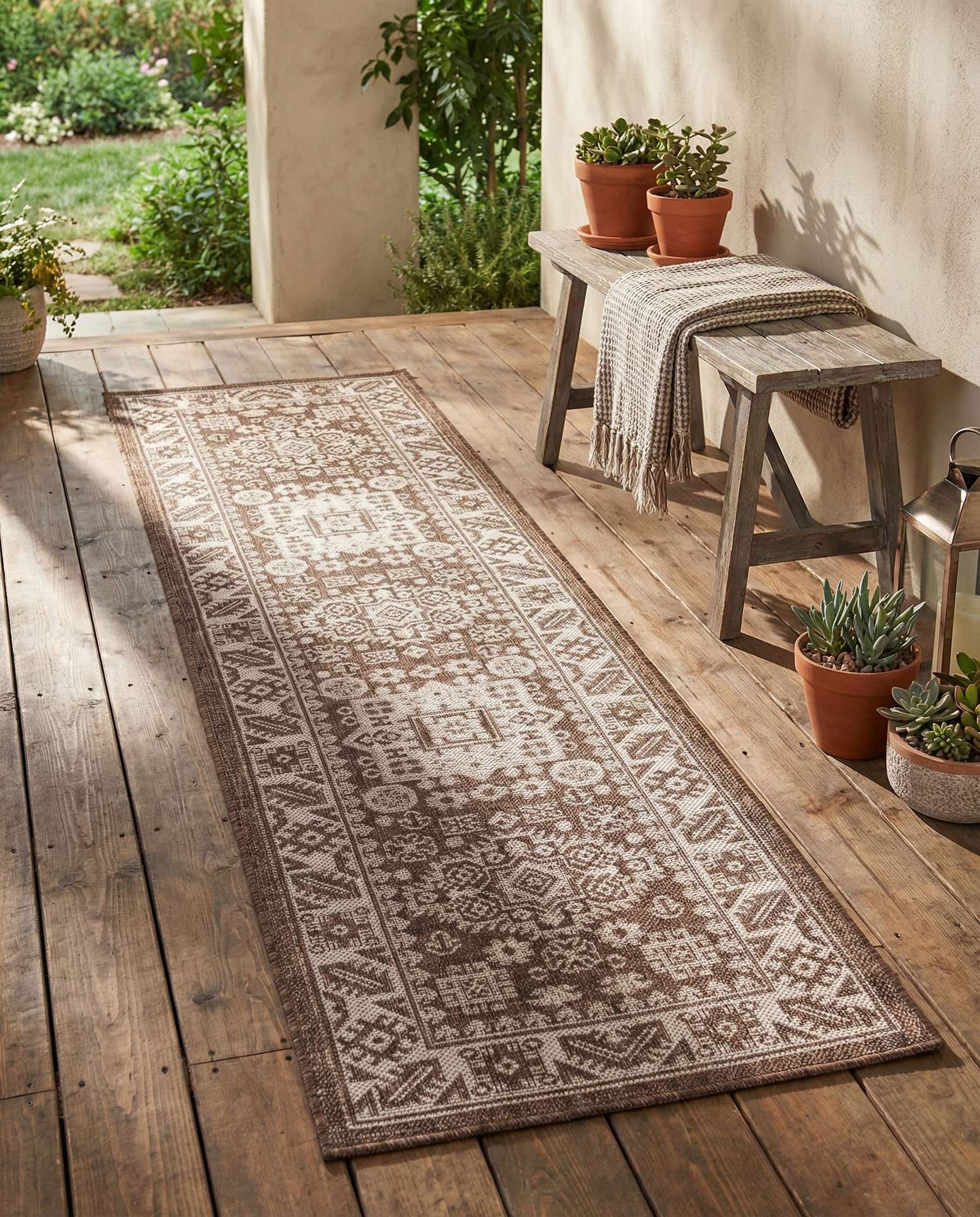 2' x 8' Easy-Clean Aztec Indoor / Outdoor Runner Rug
