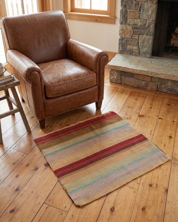 2' 3 x 2' 4 Hand Woven Pillow Wool Square Rug