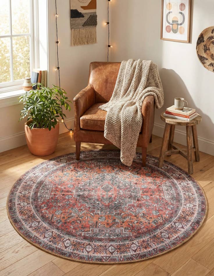 Detail image of 3' 6 x 3' 6 Timeless Round Rug