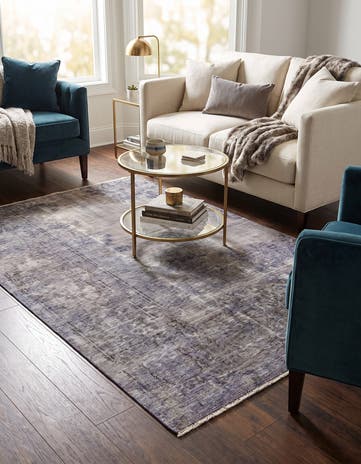 4' 8 x 6' 11 Vintage Royal Wool Rug