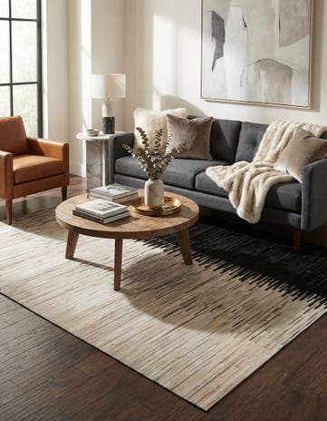 5' 6 x 8' Cowhide - Patchwork Rug