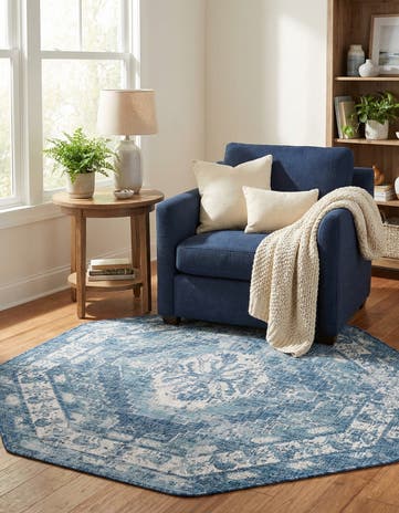 Blue Easy-Clean Traditional Indoor / Outdoor Octagon Rug