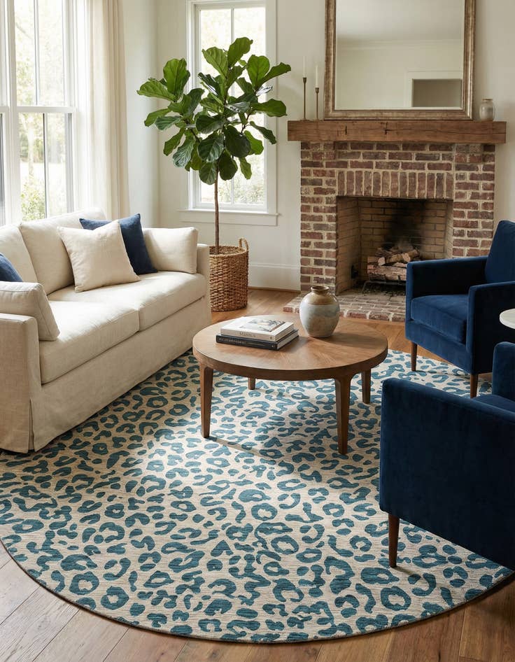 Detail image of 13' x 13'  Washable Safari Indoor / Outdoor Round Rug